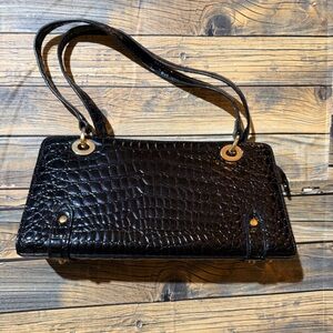 Elegant Black Crocodile-Embossed purse